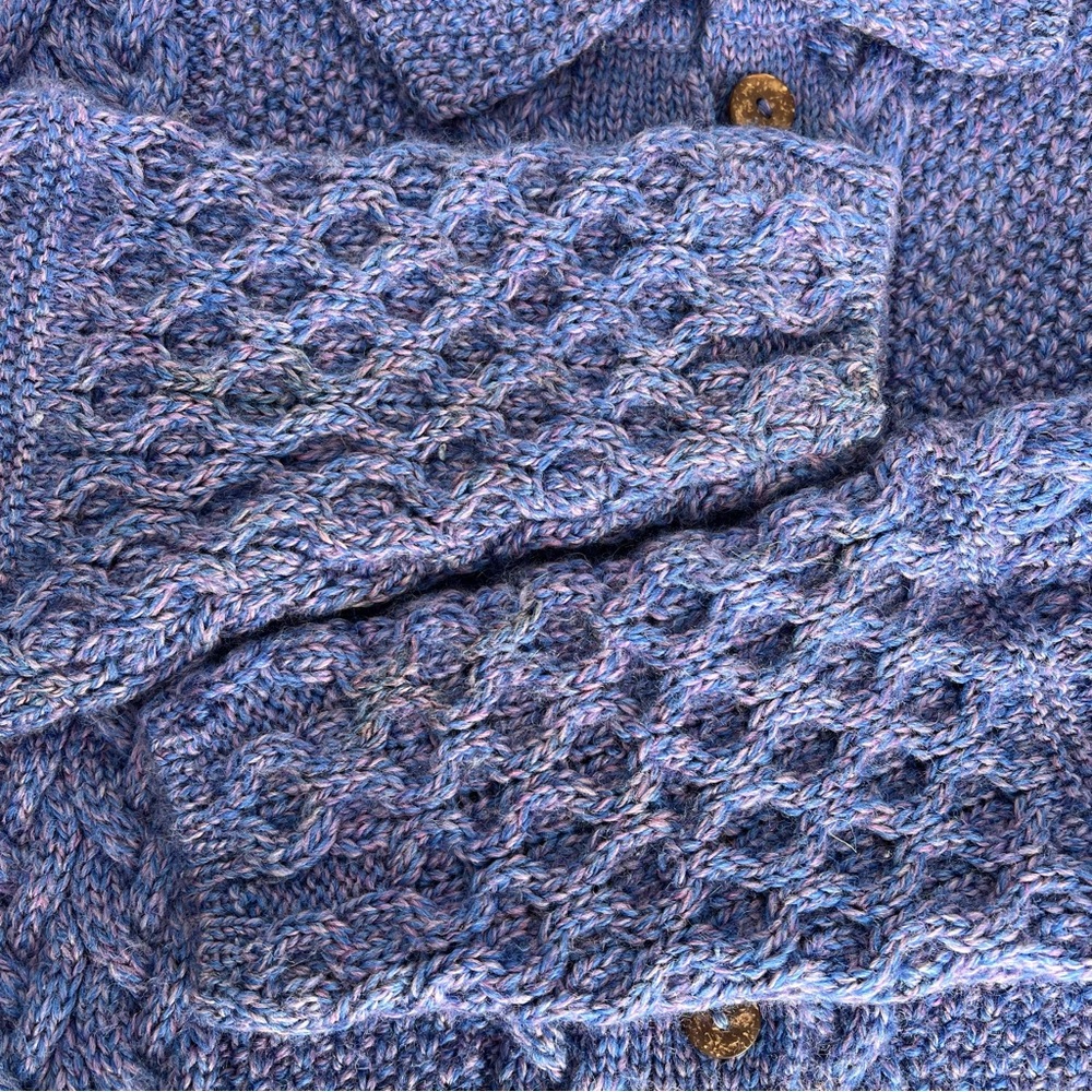 VYG Handmade Cable Knit Wool Fisherman Sweater Cardigan Button Up XL Purple - Picture 11 of 12